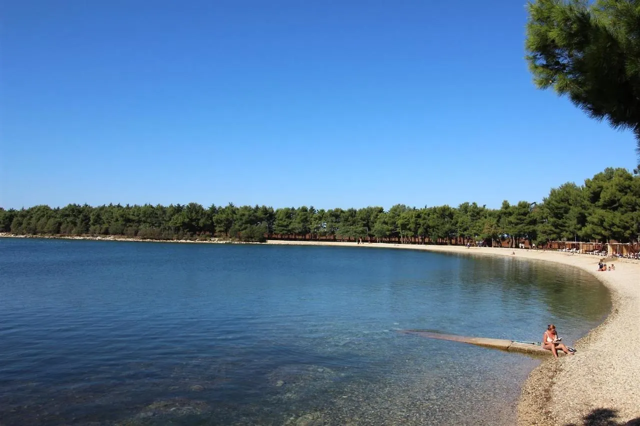 Gianna A4+2 Apartment Novigrad  0*, Novigrad (Istria) Croatia